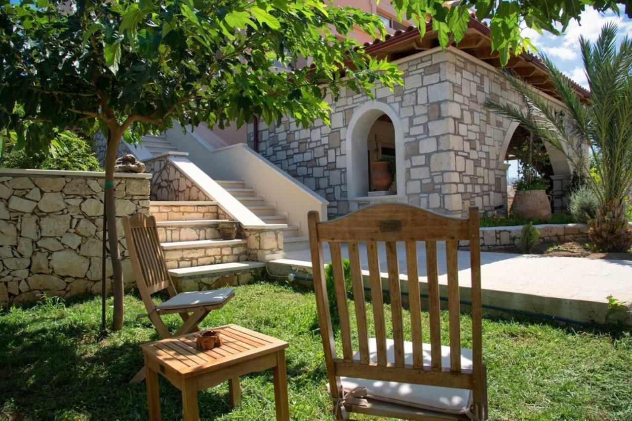 דירות סיטייה Petrinolis Retreat מראה חיצוני תמונה